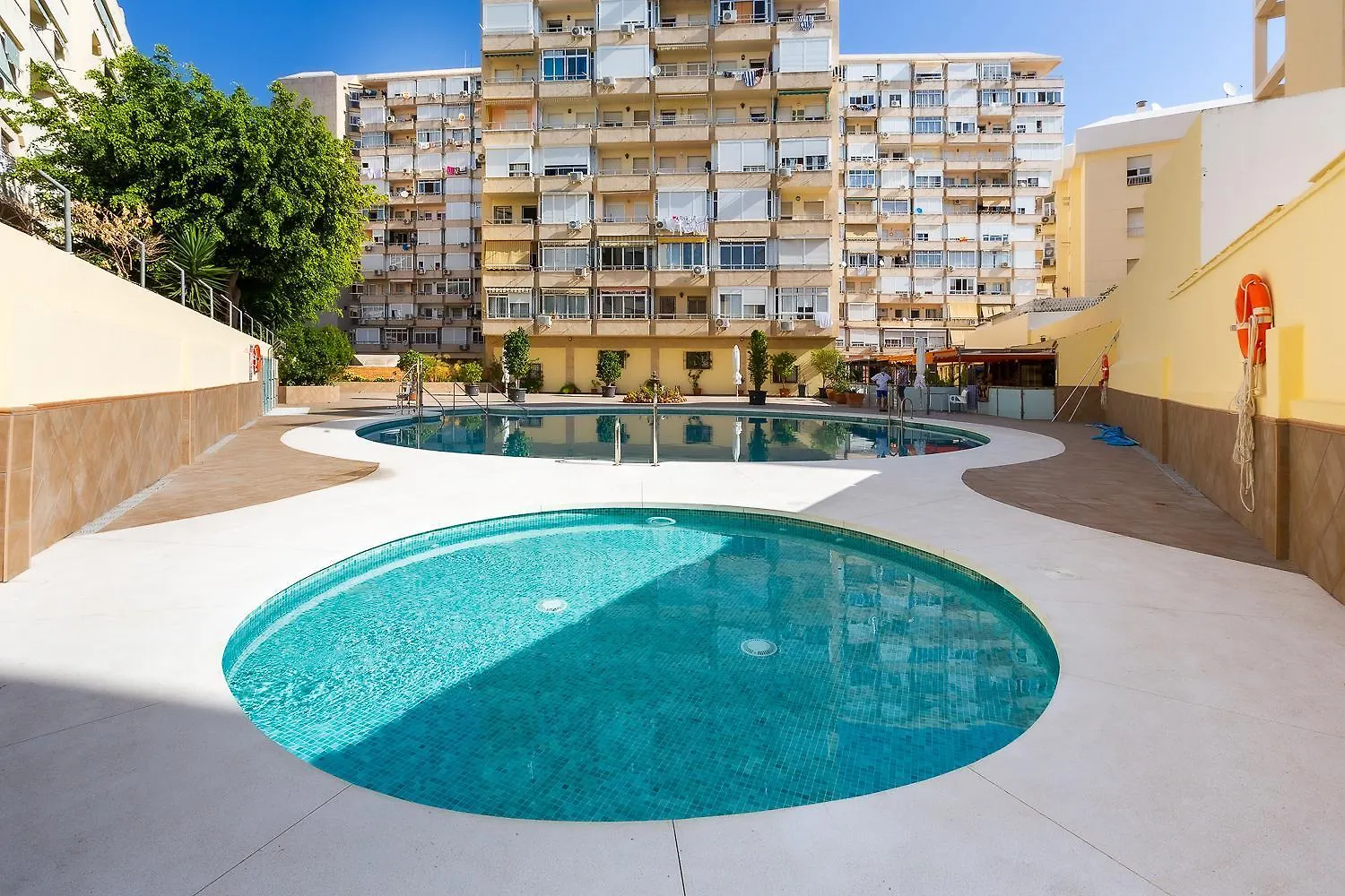 Ver5 - Terraza Con Vistas Al Mar, Wifi, Smart Tv, Piscina, Playa, Centro Torremolinos 0*,