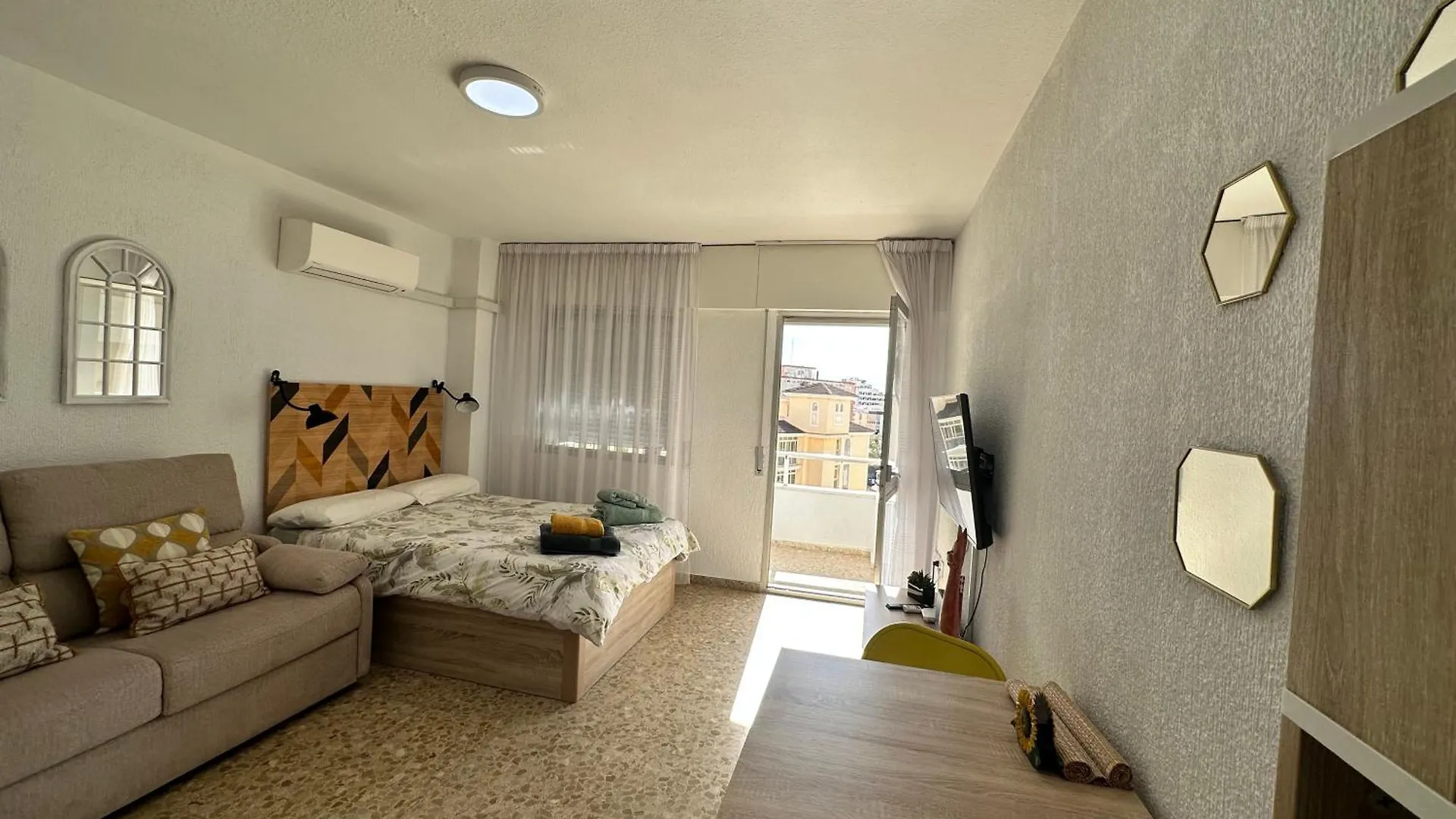 Ver5 - Terraza Con Vistas Al Mar, Wifi, Smart Tv, Piscina, Playa, Centro Torremolinos Apartment
